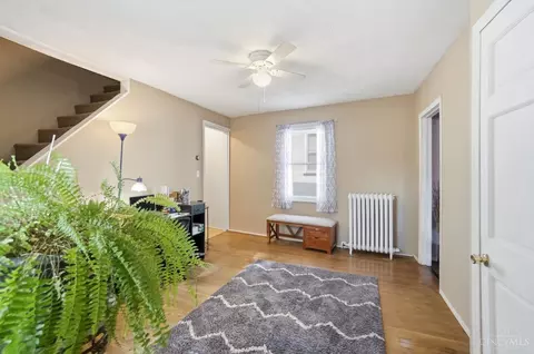 Entry Way - 116 Pike St, Reading, OH 45215 photo 5 of 10