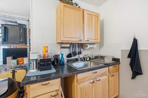 Kitchen - 116 Pike St, Reading, OH 45215 photo 9 of 10