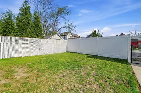 Exterior - 116 Pike St, Reading, OH 45215 photo 17 of 21