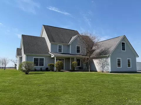 1176 Leeka Rd, New Vienna, OH 45159