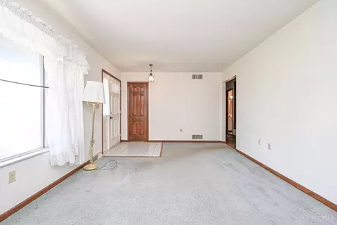 466 Stephens Rd, Hamilton Township, OH 45039 photo 13