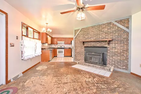 466 Stephens Rd, Hamilton Township, OH 45039 photo 7