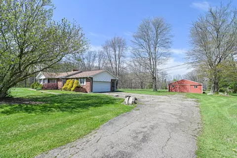 466 Stephens Rd, Hamilton Township, OH 45039 photo 2