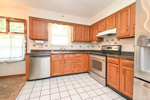 466 Stephens Rd, Hamilton Township, OH 45039 photo 5