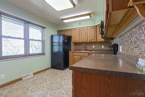 Kitchen - 8969 Harrison Pike, Cleves, OH 45002 photo 2 of 2