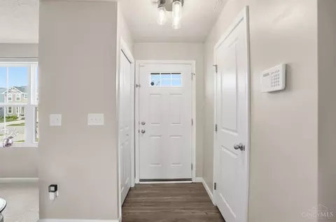 Entry Way - 1474 Deters Dr, Harrison, OH 45030 photo 1 of 11