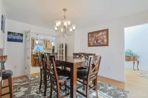 Dining - 9275 Whitebirch Dr, Cincinnati, OH 45231 photo 3 of 3