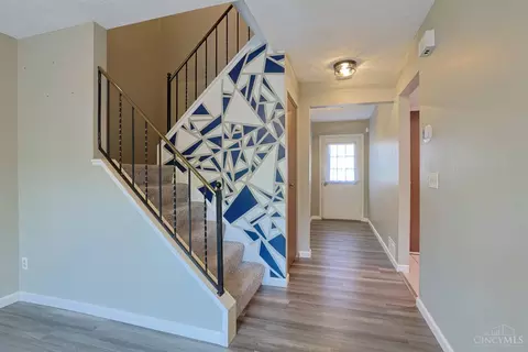 Entry Way - 212 Duchess Ln, Cincinnati, OH 45255 photo 1 of 1