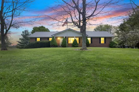 7598 Oak Grove Rd, Georgetown, OH 45121