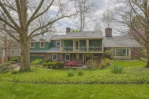 509 Larchmont Dr, Wyoming, OH 45215