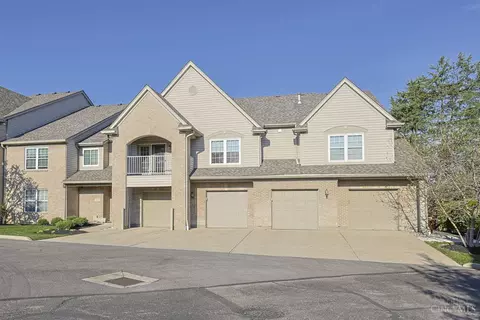 817 Neeb Rd, Cincinnati, OH 45233