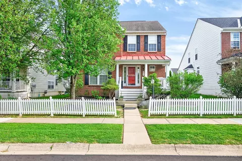 251 Countryside Dr, Lebanon, OH 45036