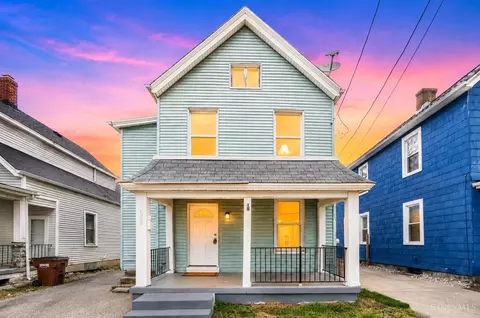106 Township Ave, Elmwood Place, OH 45216