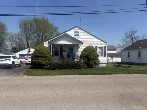 409 Edgewood Ave, Greenfield, OH 45123