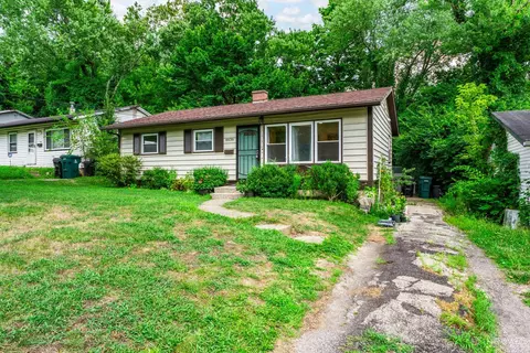 Exterior - 4636 Ashtree Dr, Cincinnati, OH 45223 photo 3 of 7