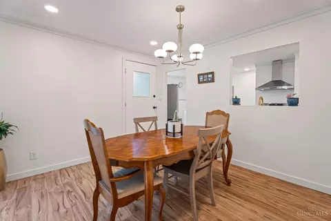 Dining - 4636 Ashtree Dr, Cincinnati, OH 45223 photo 2 of 2