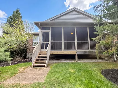 Exterior - 8016 Stonegate Dr, Cincinnati, OH 45255 photo 2 of 5