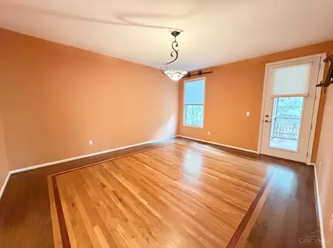 Living - 8016 Stonegate Dr, Cincinnati, OH 45255 photo 2 of 7
