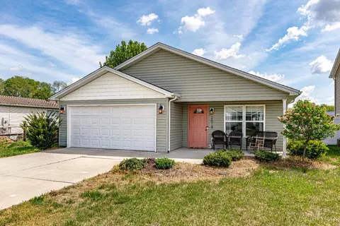 2618 Ruby Ln, Middletown, OH 45044