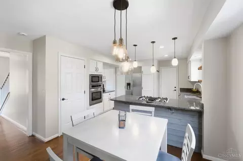 Kitchen - 660 Brandy Way, Cincinnati, OH 45244 photo 3 of 9