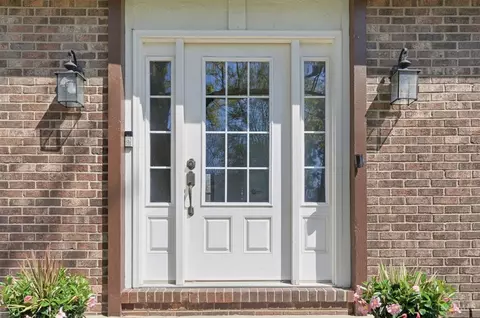 Entry Way - 660 Brandy Way, Cincinnati, OH 45244 photo 1 of 4