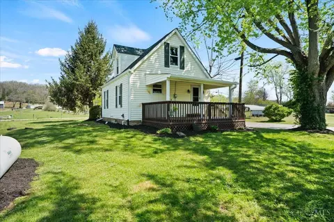Exterior - 106 Center St, Georgetown, OH 45121 photo 4 of 5