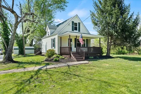106 Center St, Georgetown, OH 45121