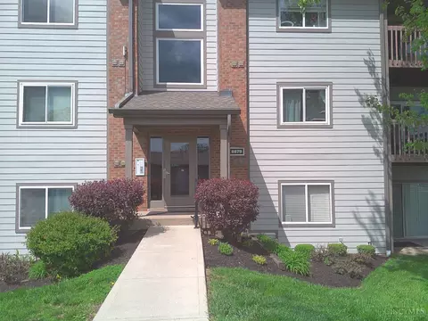 8879 Eagleview Dr, West Chester, OH 45069