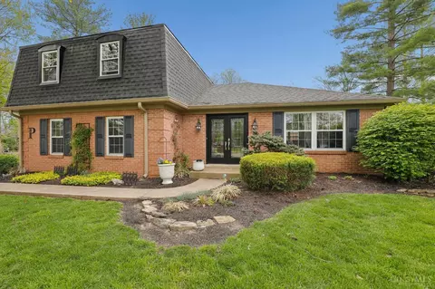 Exterior - 573 Pepper Ridge Rd, Cincinnati, OH 45244 photo 2 of 14