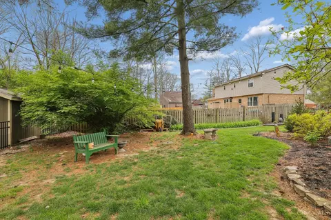 Exterior - 573 Pepper Ridge Rd, Cincinnati, OH 45244 photo 9 of 14
