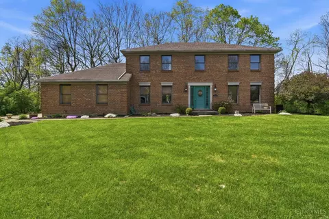 4374 Boomer Rd, Cincinnati, OH 45247