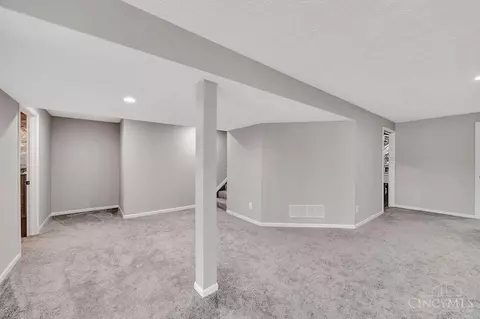Other - 9697 Fallsridge Ct, Cincinnati, OH 45231 photo 10 of 16