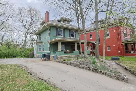 452 Riddle Rd, Cincinnati, OH 45220