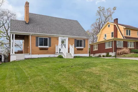 Exterior - 6607 Plainfield Rd, Silverton, OH 45236 photo 3 of 7
