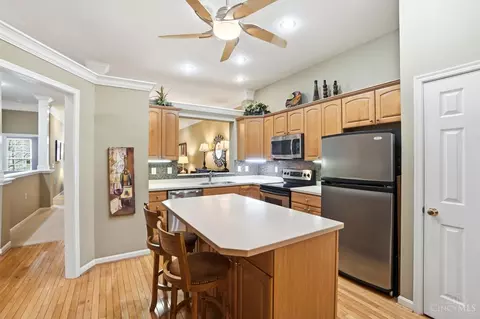 Kitchen - 8153 Trotters Chase, Cincinnati, OH 45249 photo 2 of 9