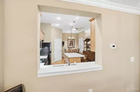 Kitchen - 8153 Trotters Chase, Cincinnati, OH 45249 photo 9 of 9