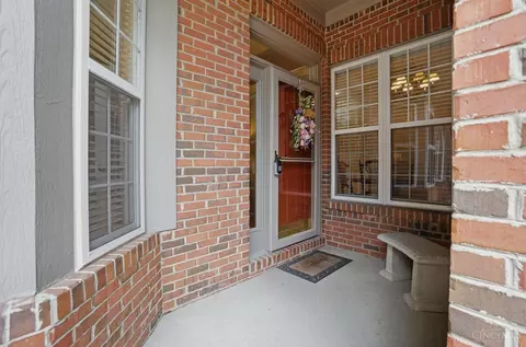 Exterior - 8153 Trotters Chase, Cincinnati, OH 45249 photo 2 of 13