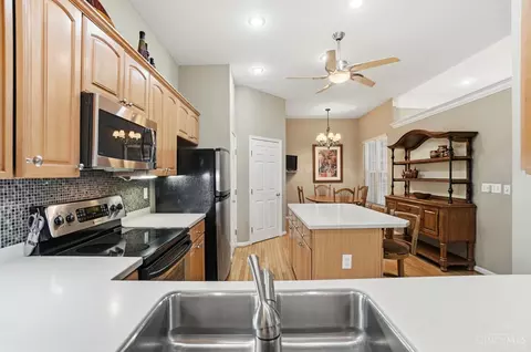 Kitchen - 8153 Trotters Chase, Cincinnati, OH 45249 photo 1 of 9
