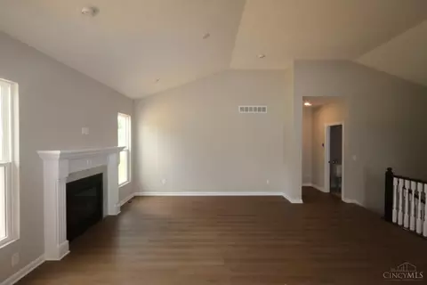 Living - 1514 Acadia Dr, Maineville, OH 45039 photo 3 of 3
