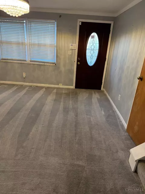 967 Harrogate Ct, Forest Park, OH 45240