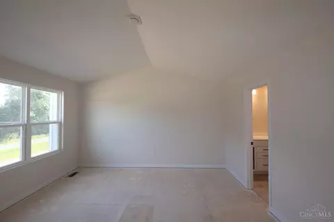 Bedroom - 1502 Acadia Dr, Maineville, OH 45039 photo 1 of 1