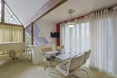 Dining - 4160 Brookfield Dr, Cincinnati, OH 45245 photo 2 of 3
