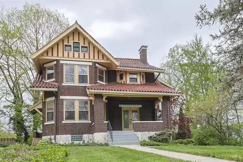 115 Mills Ave, Wyoming, OH 45215