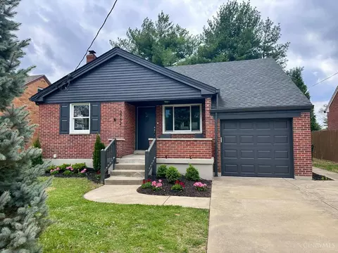 3762 Broadlawn Cir, Silverton, OH 45236