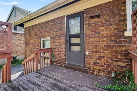 Exterior - 2149 Crane Ave, Cincinnati, OH 45207 photo 4 of 4