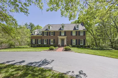 8095 Graves Rd, Cincinnati, OH 45243