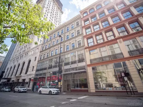 15 Fourth St, Cincinnati, OH 45202