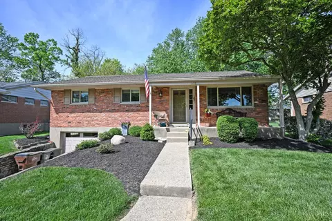 1495 Blueorchard Dr, Anderson Twp, OH 45230