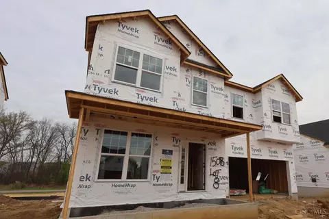 1508 Acadia Dr, Maineville, OH 45039