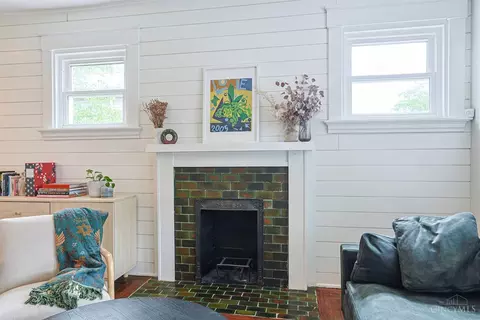 Living - 4340 Normandy Ave, Cincinnati, OH 45227 photo 5 of 5